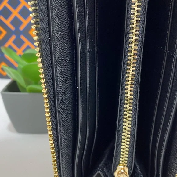 Tory Burch Emerson L-zip continental wallet - Picture 9 of 12